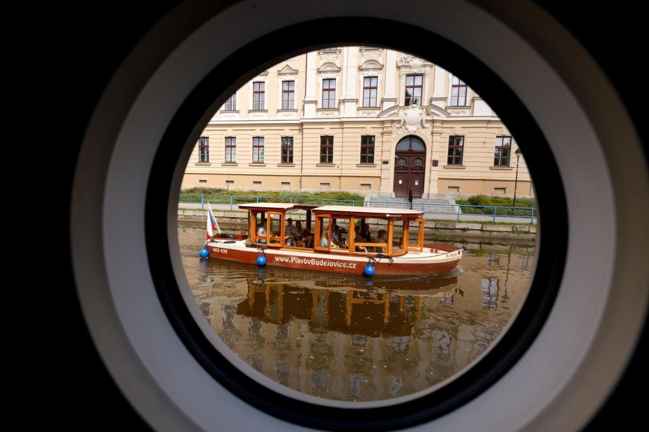 Rezidence Malše - Unikátní apartmány na vodě Ceske Budejovice Exterior foto